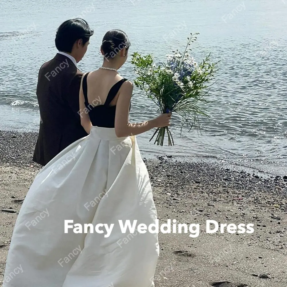 

Fancy Graceful Black And White Wedding Dress Korea Photo Shoot Square Neck Sleeveless Bridal Gown Floor Length 웨딩드레스 Custom Made