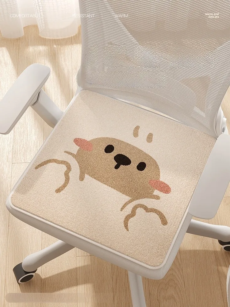 

Новая подушка для офисного кресла 2024 года: противоскользящая, мягкая, уютная, из смешанной ткани, с мультяшным рисунком, для студентов и офисных работников.