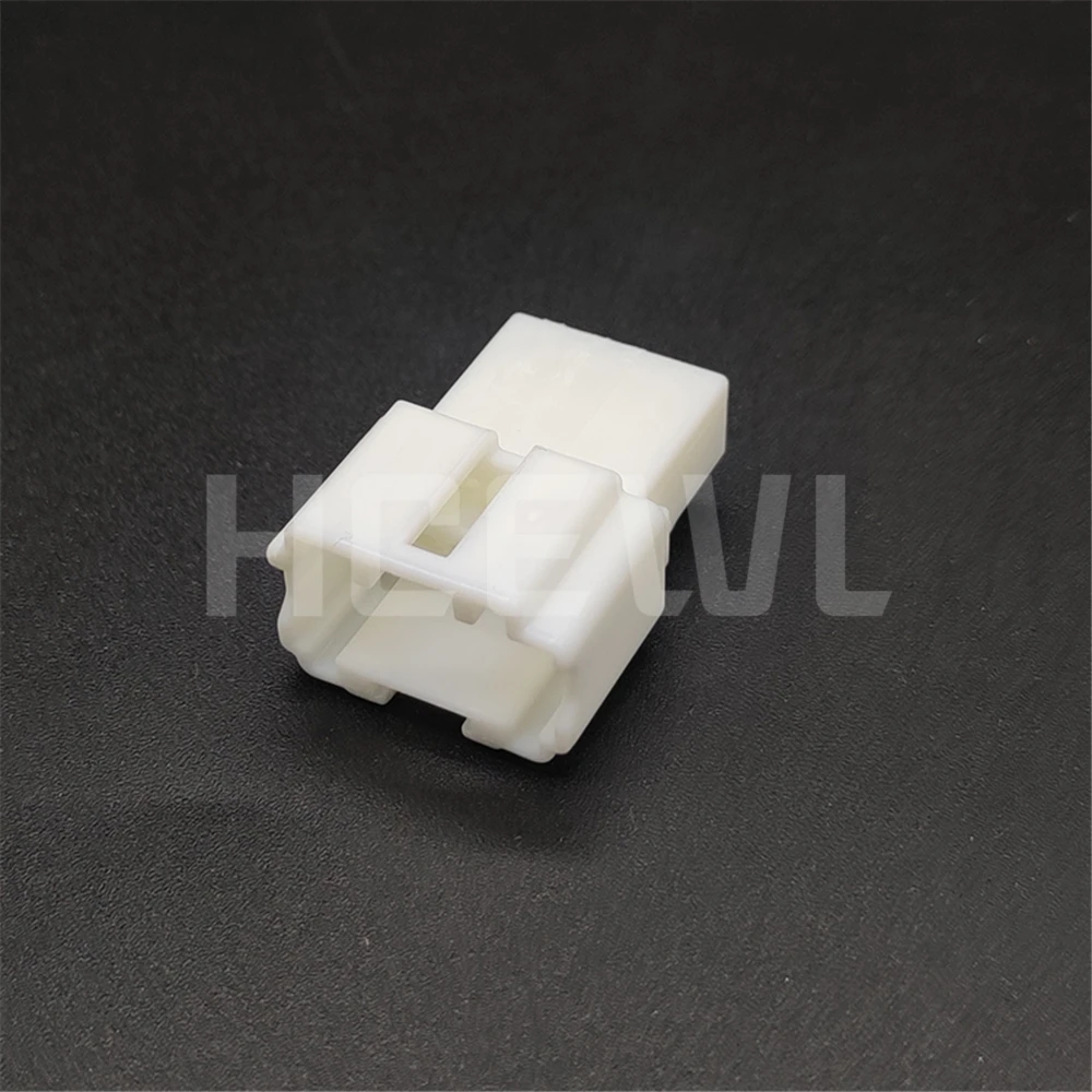 

New original high-quality 6098-7343 automotive component connector plug