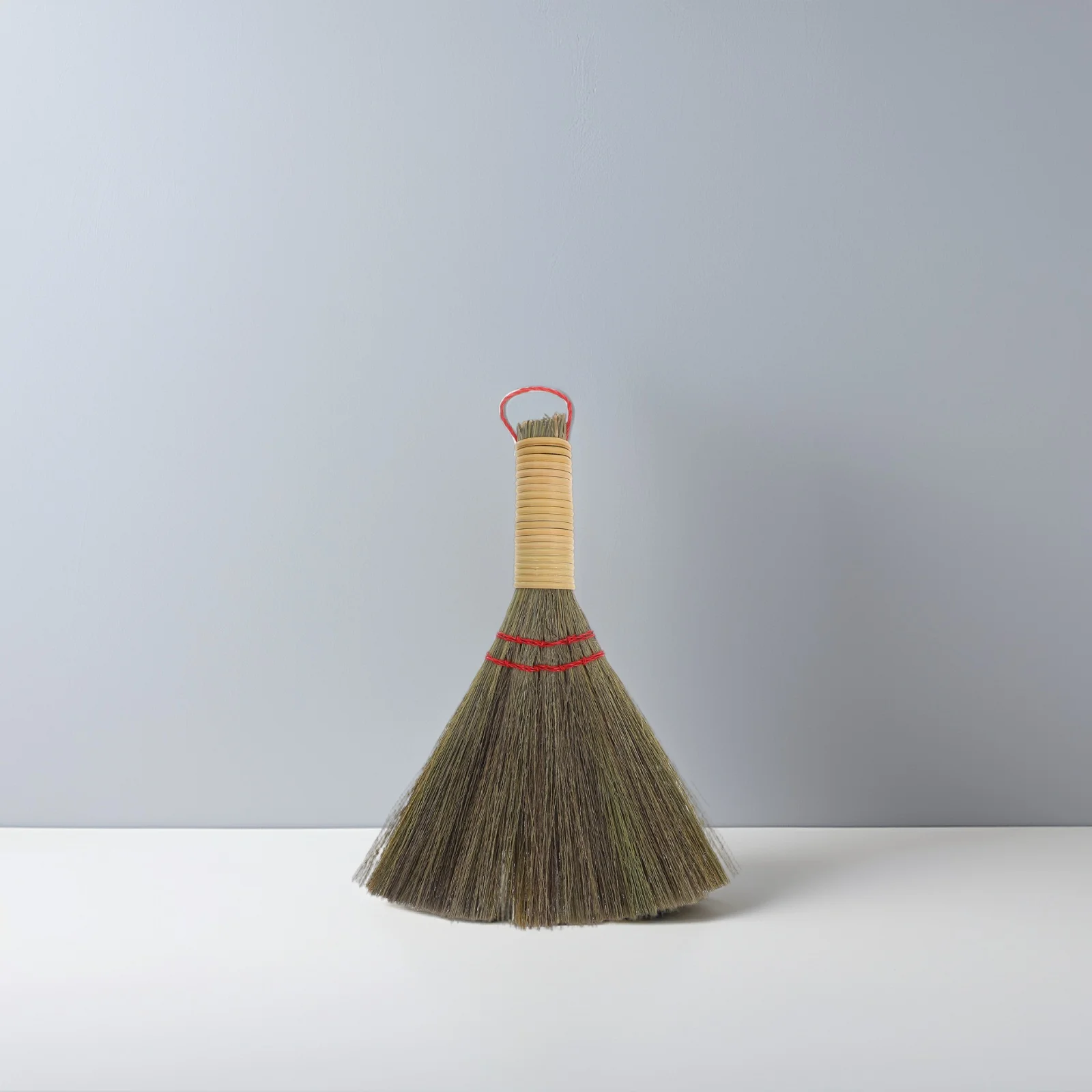 

Small Broom Crumb Duster Short for Desktop Cleaning Brush Small Floor Cleaning Portable Dustpan Replacement Household