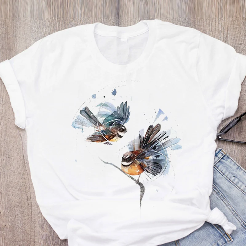 

Cartoon Bird T-shirt Catone Bird Animal Print Slim Fit Casual White Round Neck Vintage T-shirt Aesthetic Clothes Graphic