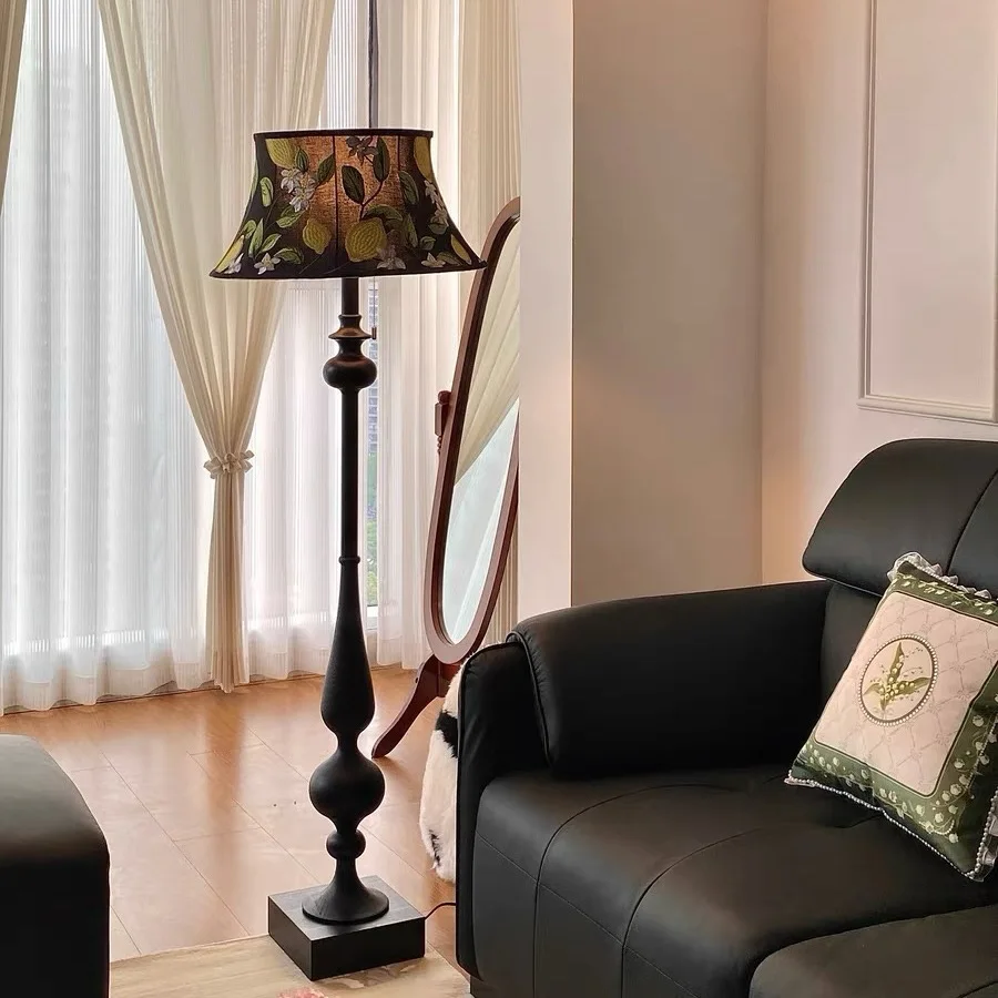 #New Nanyang French style living room bedroom vertical table lamp American new Chinese style retro