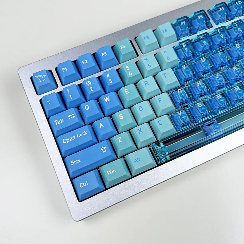 

Blue Sea Clear Sky (Small Full Set) Mechanical Keyboard PC + PBT Double Pin Keycap - Original Height 154 Keys