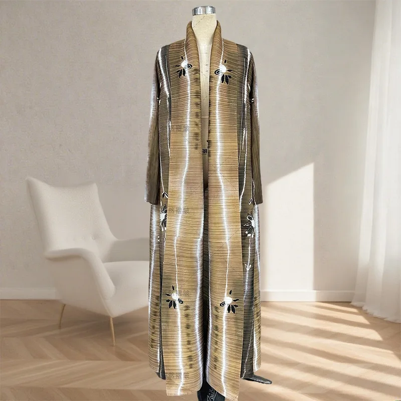 

Абая Ближний Восток Халат Мияке Плиссированный Тренч с длинными рукавами Арабский женский длинный жакет с градиентным принтом Свободный плюс размер 57 дюймов