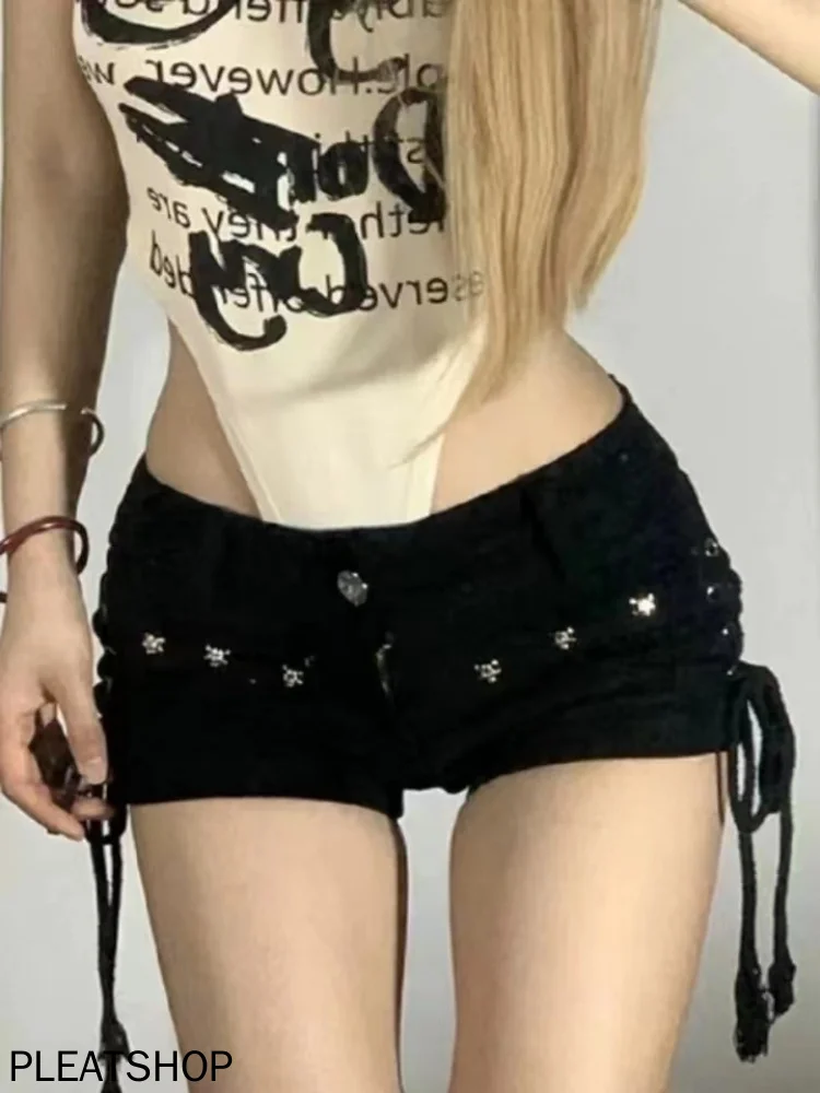 Pantaloncini da donna Skinny Creativity Lace-up Popolare Streetwear Personalità quotidiana Studenti Vacanza Moda Sexy American Retro Leisure