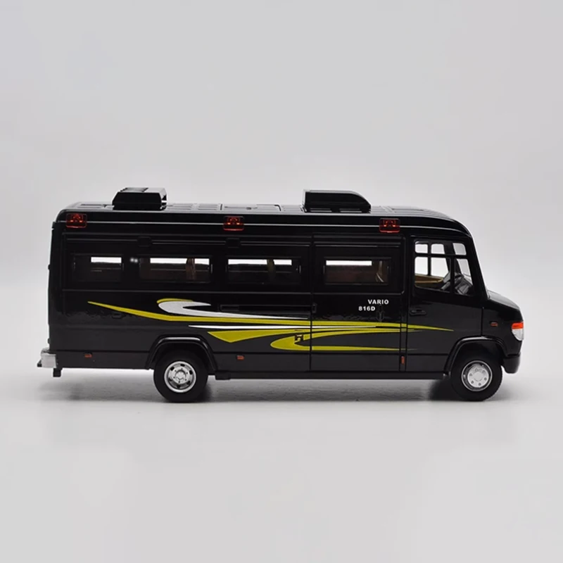 Diecast 1:32 Scale Vario Alloy MPV Car Model Finished Product Simulation Toy Collection Gift Static Model Display