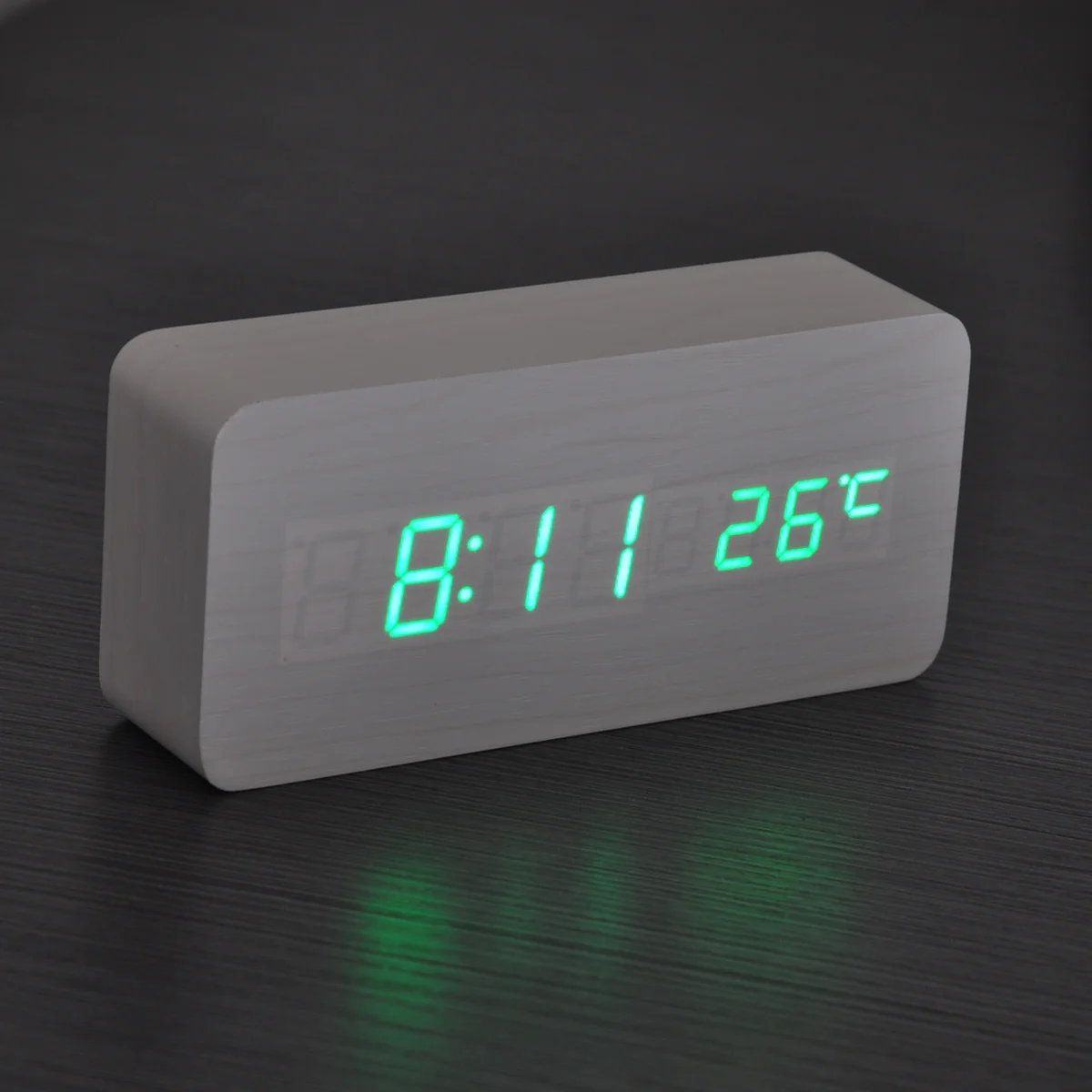 

USB Aaa Powered Voice LED Digital Wooden Desk Clock Date Temperature Alarm Multifunction White Clock