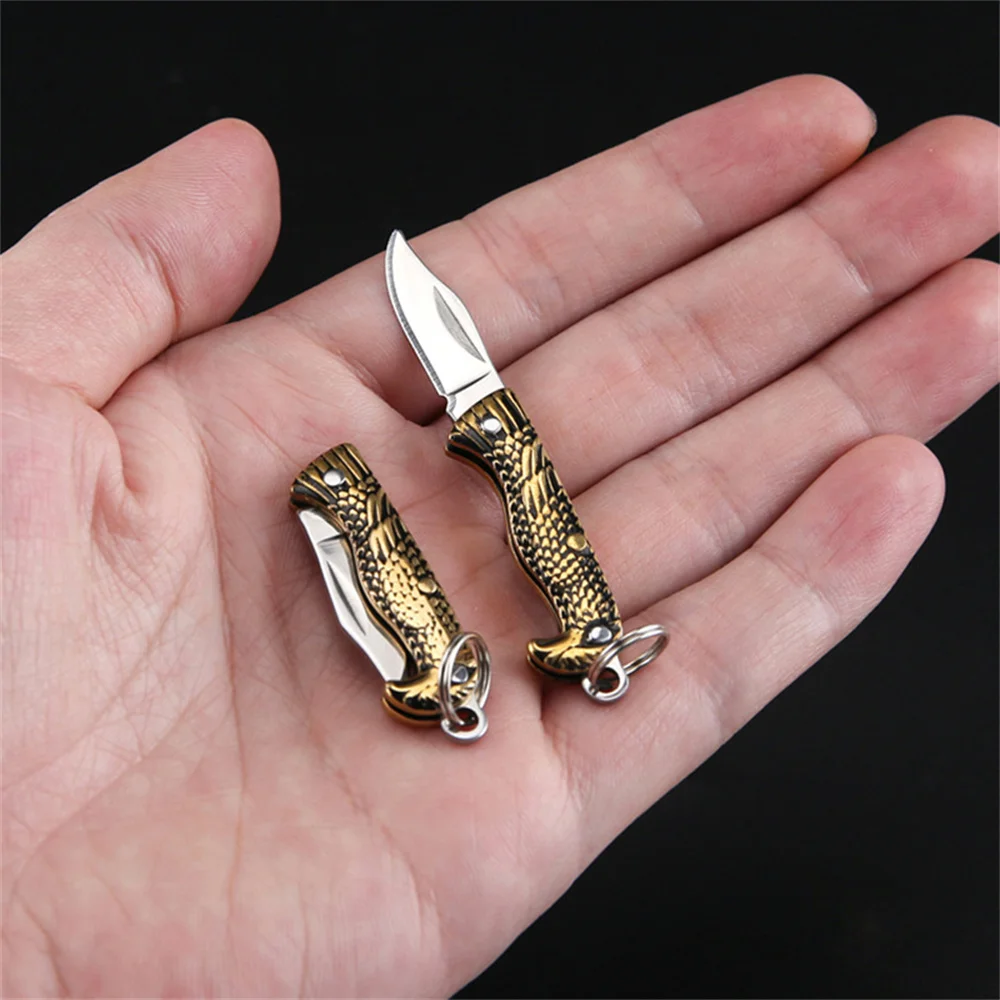 Mini Pocket Folding Knife Keychain Men Car Keyring Pendant Outdoor Camping Stainless Steel Utility Knife Hanging Portable Tool