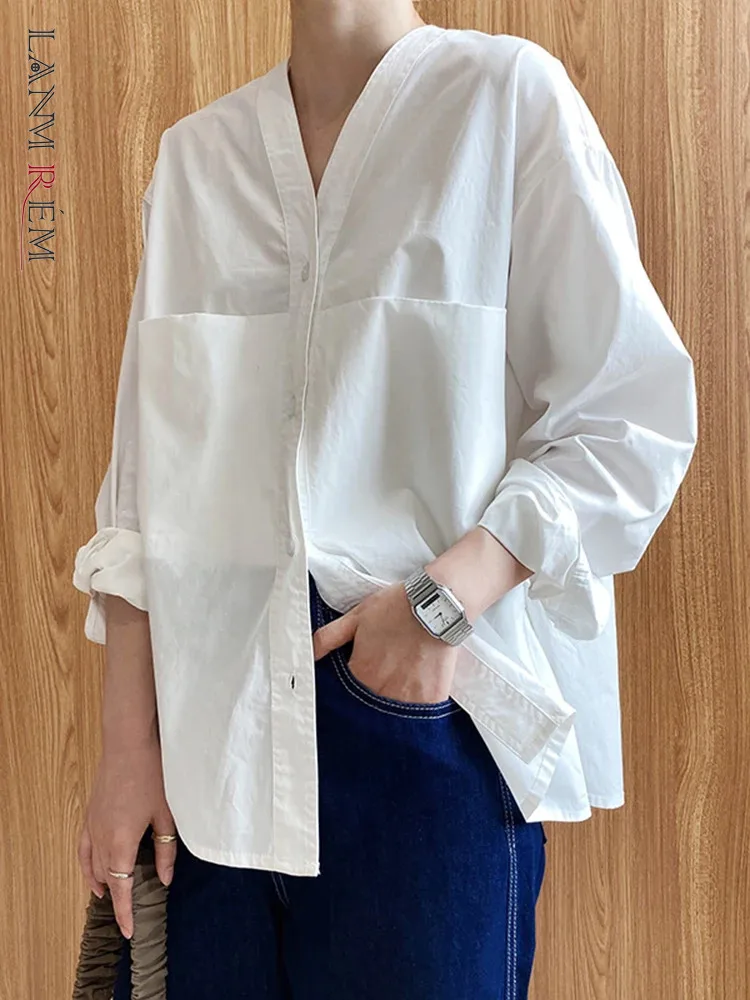 [LANMREM] Minimalism V Neck Women Shirt Solid Long Sleeve Single Breasted Office Lady Loose Blouse 2024 Autumn New 26D9764