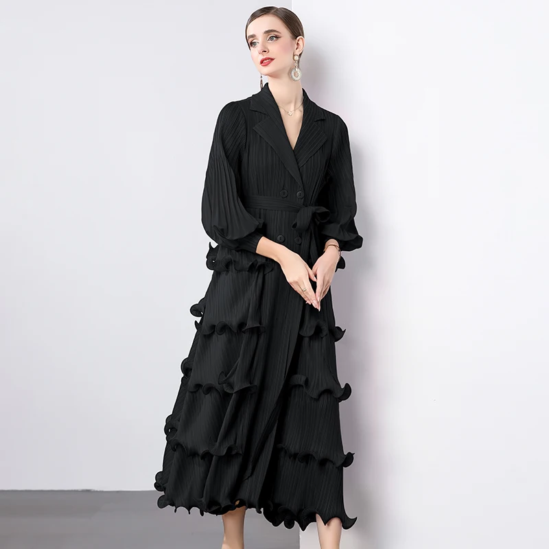 Vestido E de Manga Longa com Saia em Camadas e Lapela de X, Bordado Pesado, Manga Lanterninha, Tamanho Plus para Mu...