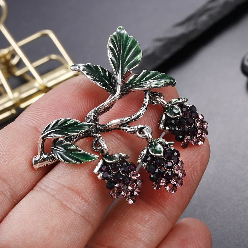 Women Enamel Blackberry Brooch Purple Rhinestone Raspberry Leaf Metal Lapel Pin Fruit Brooches Coat Jewelry