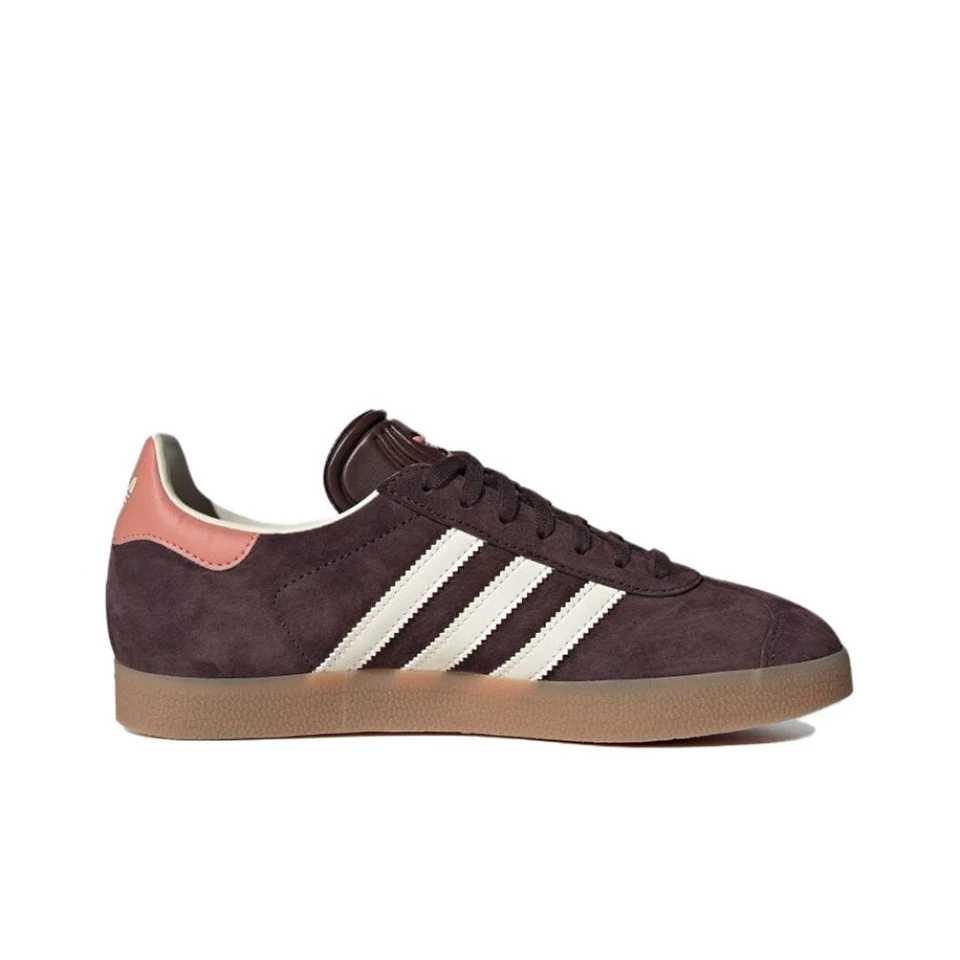 Adidas-Baskets Basses Légères et Décontractées pour Homme et Femme, Chaussures de Skateboard Rétro Originales, Gazelle Marron, IF3ram