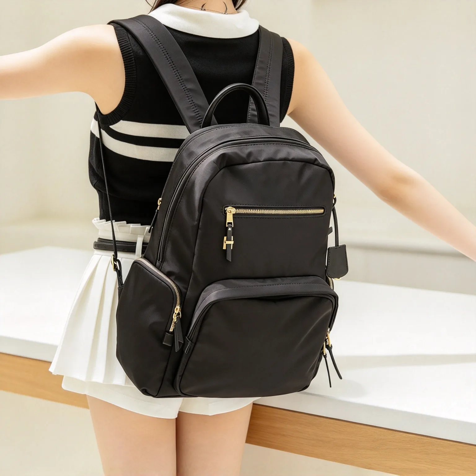 Stylish Women’s Casual Nylon Backpack, Lightweight Large Capacity Daypack for Travel & Work Commute