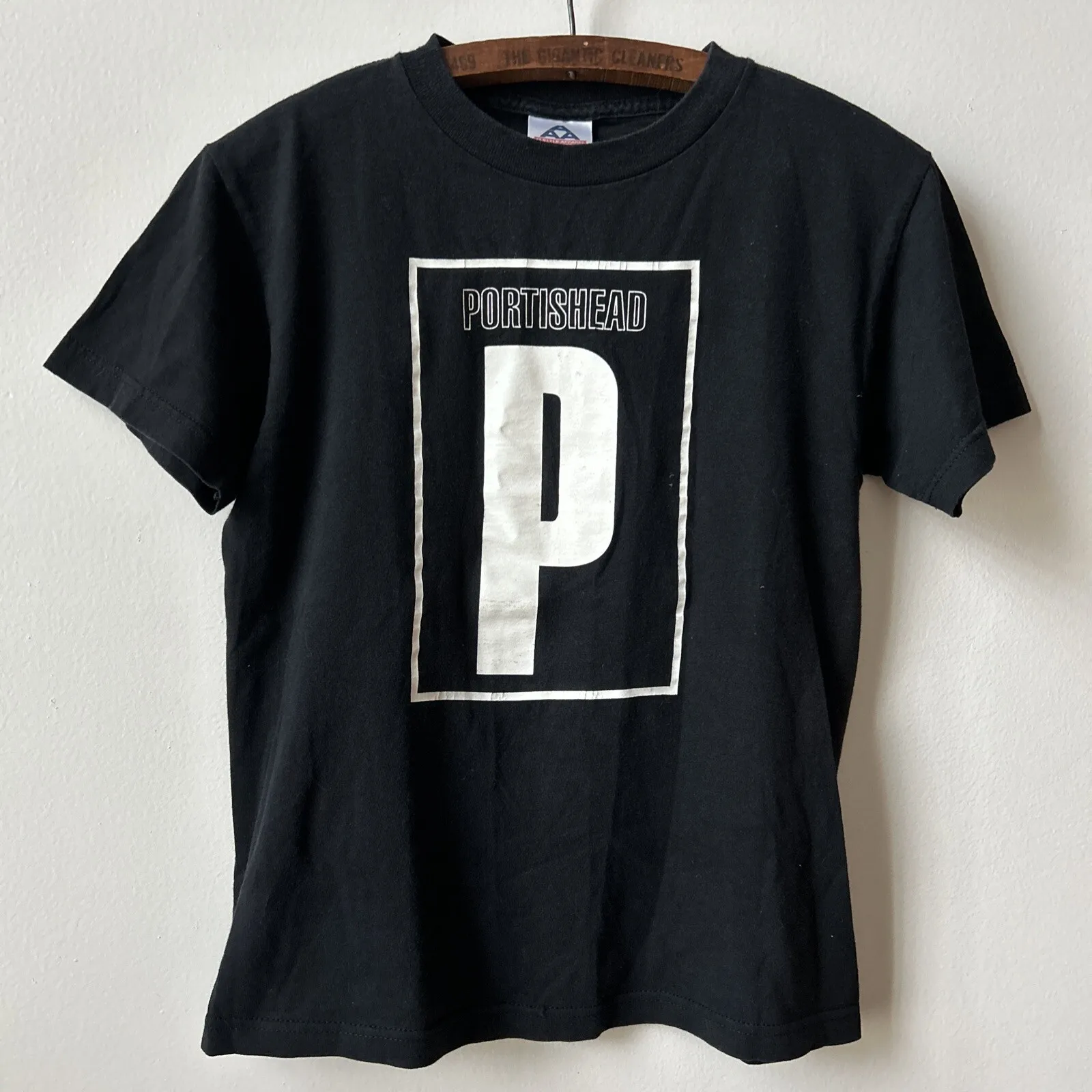 Vintage PORTISHEAD Trip Hop Band Concert T Shirt Box Logo Spellout AAA Rare