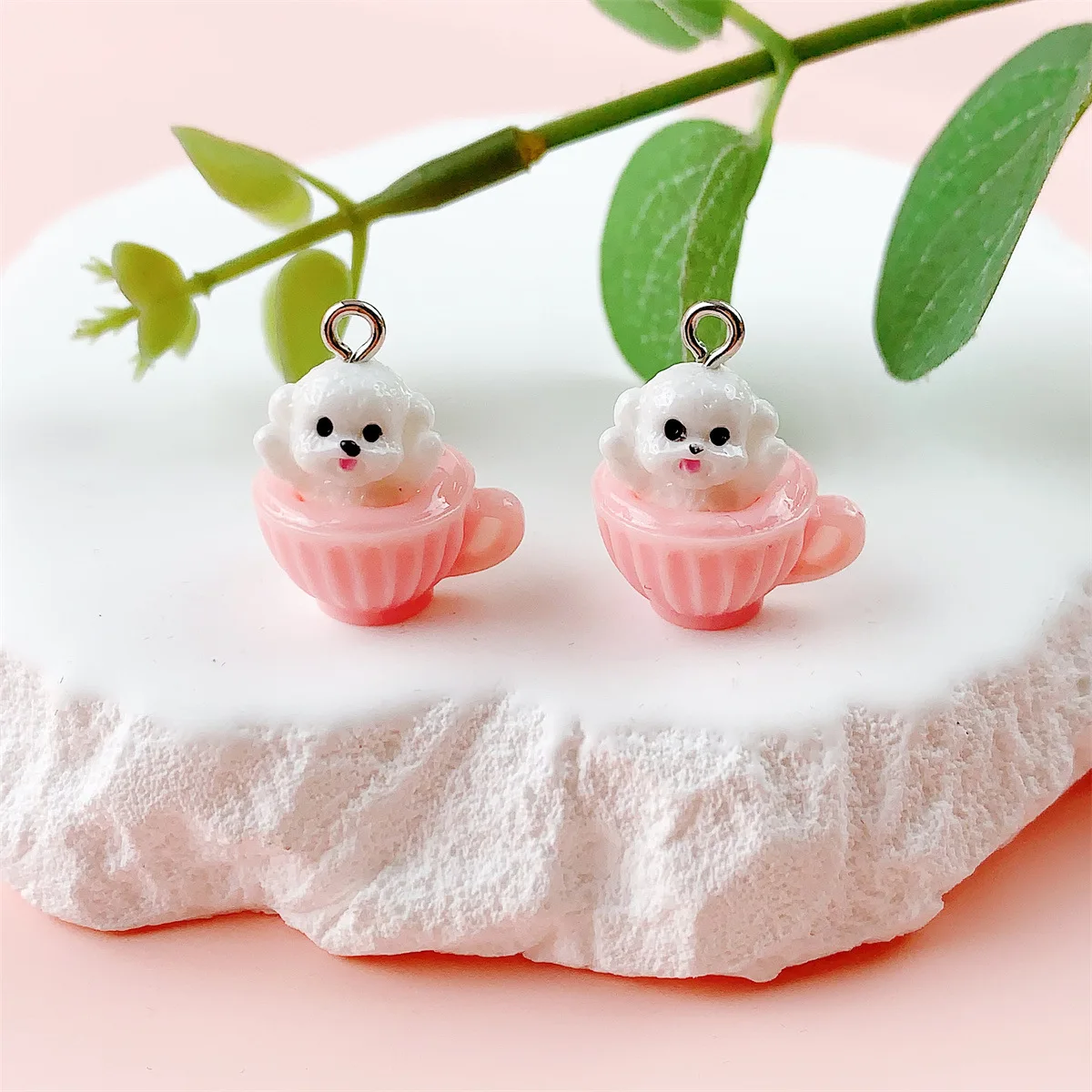 30Pcs 3D Cute Mini Cup Puppy Charms Cartoon Animal Dog Resin Pendant For Bags Phone Keychains Earrings DIY Crafts Jewelry Make