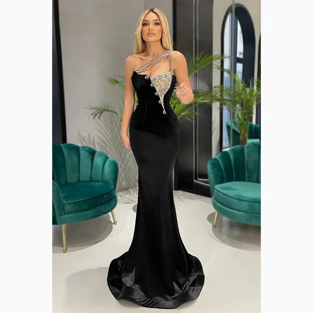 Luxuriöse schwarze Abendkleider, bodenlang, ärmellos, eine Schulter, Abendkleid, modisches Kristall-Meerjungfrau-Partykleid, individuell gestaltet