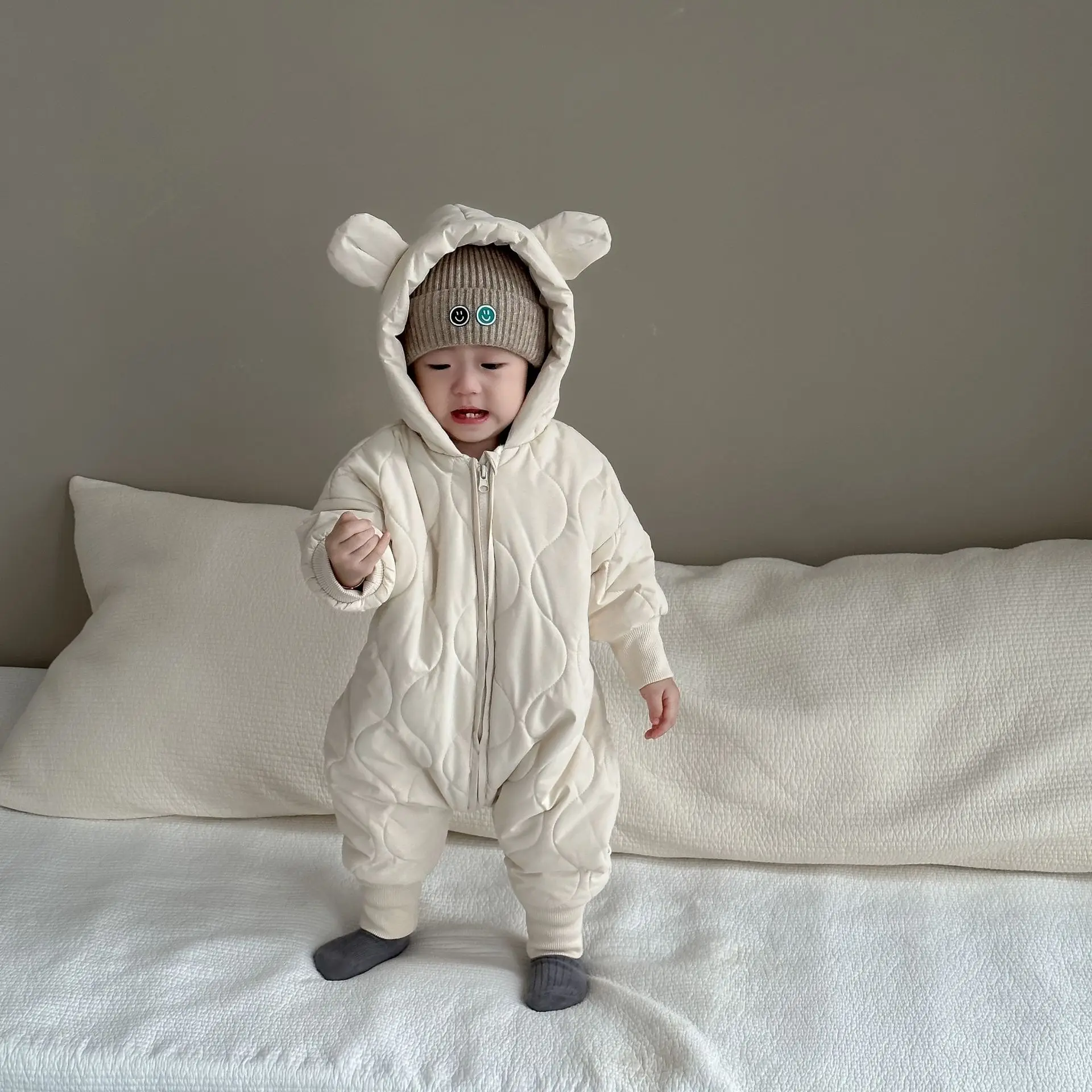 2024 Winter New Baby Boy Long Sleeve Warm Romper Plus Velvet Thick Newborn Toddler Jumpsuit Infant Hooded Padded Jacket 0-24M image 2