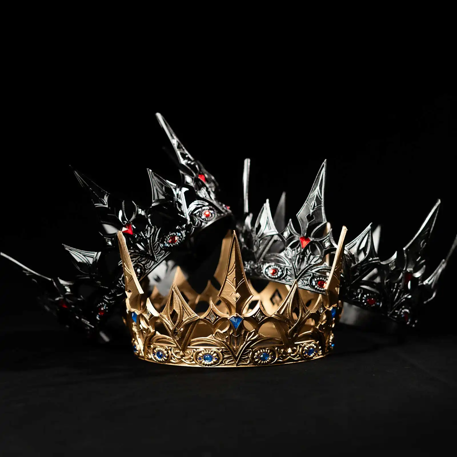 

Game Love And Deepspace Xavier King's CrownThree Colors Cosplay Props Halloween Costume Accessories