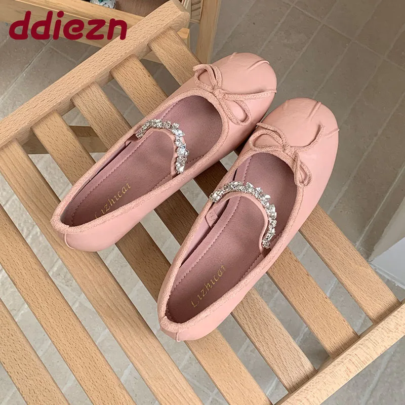 

Fashion Rhinestones Women Ballet Flats Lolita Shoes Soft Female Round Toe Footwear Shallow Ladies Flats Mary Janes Shoes