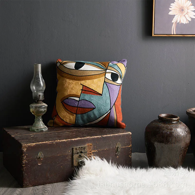 New Classic Oil Paintings Indian Hand-embroidered Embroidered Sofa Cushion Covers Character Dreams Home Decoration Products