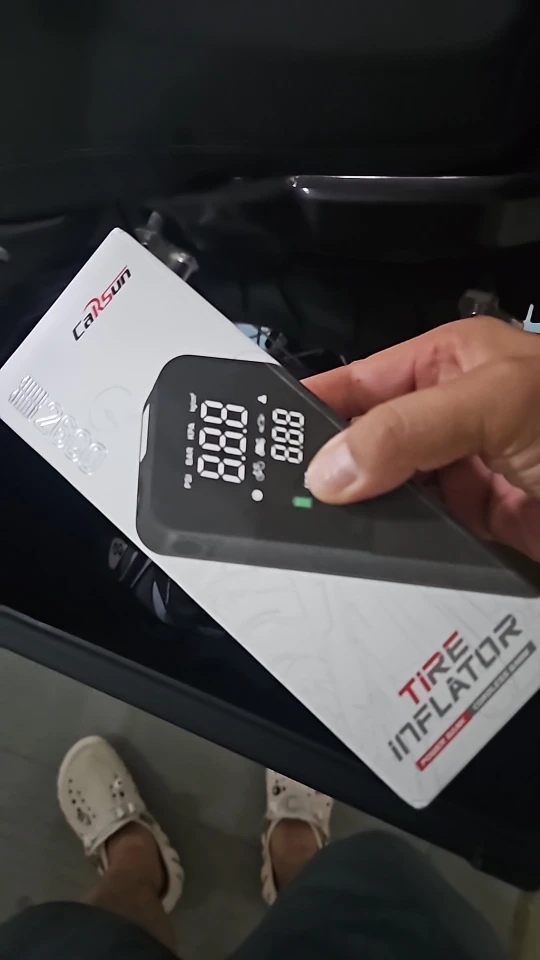 VanVolt AirGo™ Cordless Digital Tyre Inflator - Portable 150 PSI Air Pump photo review