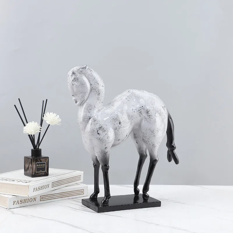 

Minimalist Abstract Resin Horse Sculpture Vintage Animal Statue Craft Ornament for Living Room Office Desktop Horse Decor Gifts