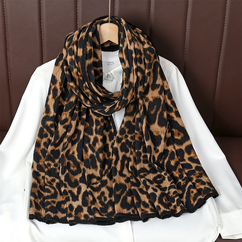 Women\'s Scarf Printed Leopard print Headscarf Soft Shawl Elegant Luxury Design Women\'s High Quality Scarf 2024 Hot Sale