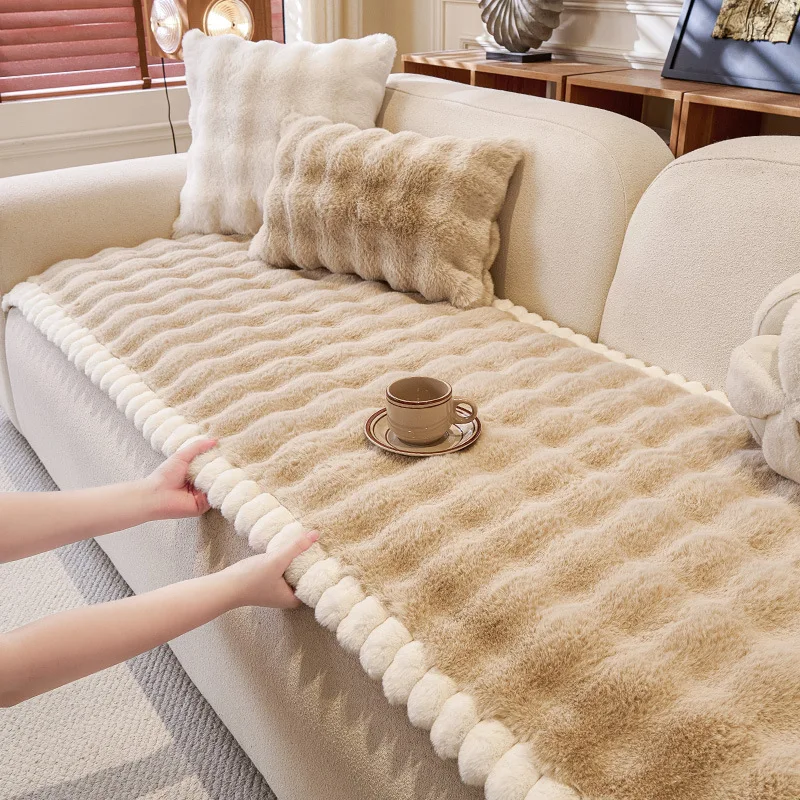 Fleece and Thickened Sofa Cushion Warmth Soft Sofa Cover One-Piece Winter Sofa Seat Cushion Fixed Anti-Slip Covers Cloths