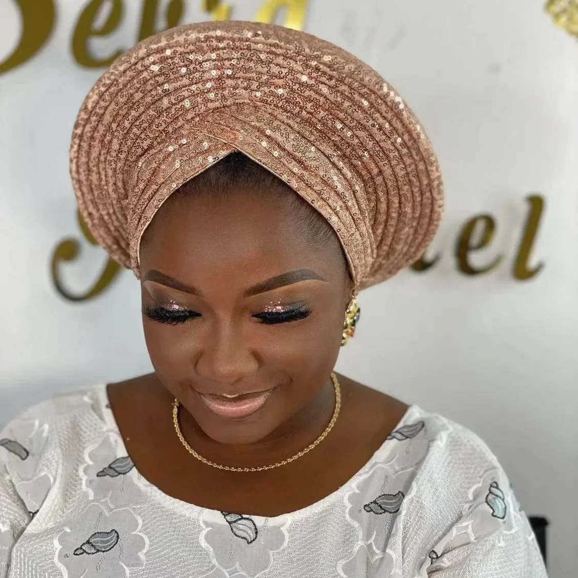 Nigeria Turban Cap nakrycie głowy cekiny Autogele nakrycie głowy dla kobiet afrykańskie okłady na głowę wesele już wykonane Geles