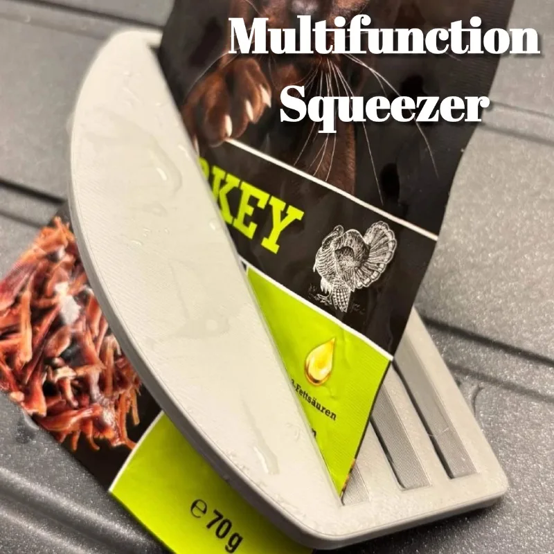 

Cat Food Squeezer Smooth-Edged Construction Durable And Comfortable Squeeze Tool Fits For Squeeze Cat Food Or Other Items