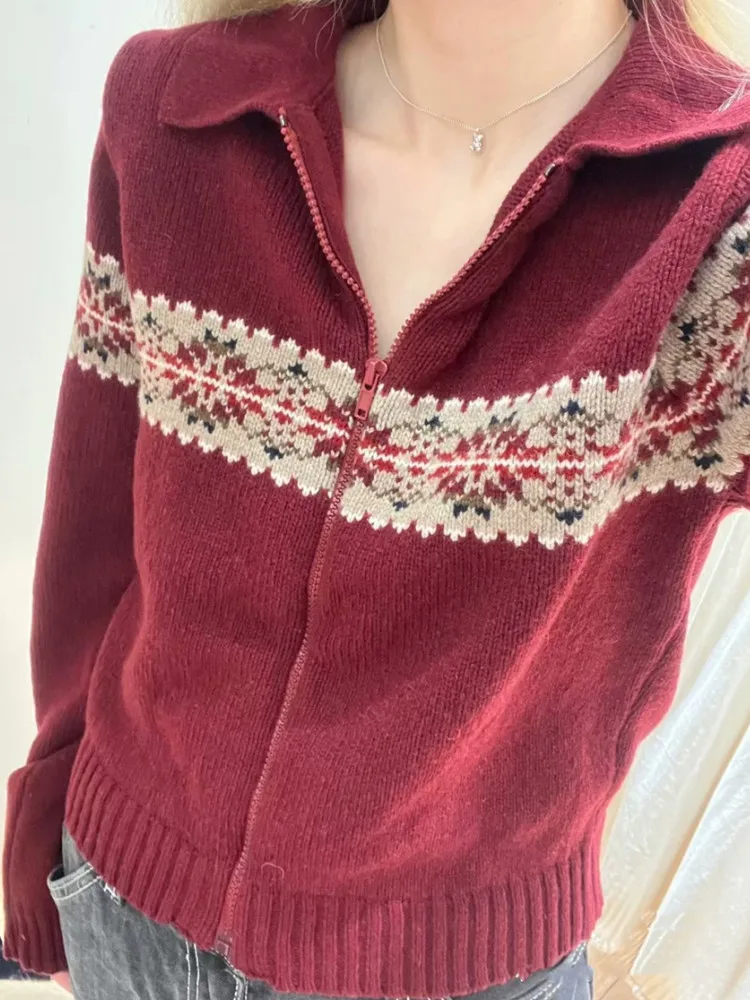 Casual Women Red Zip-up Knit Cardigans 2023 Fall Retro Lapel Long Sleeves Snowflake Pattern Sweaters Female Chic Knitwears