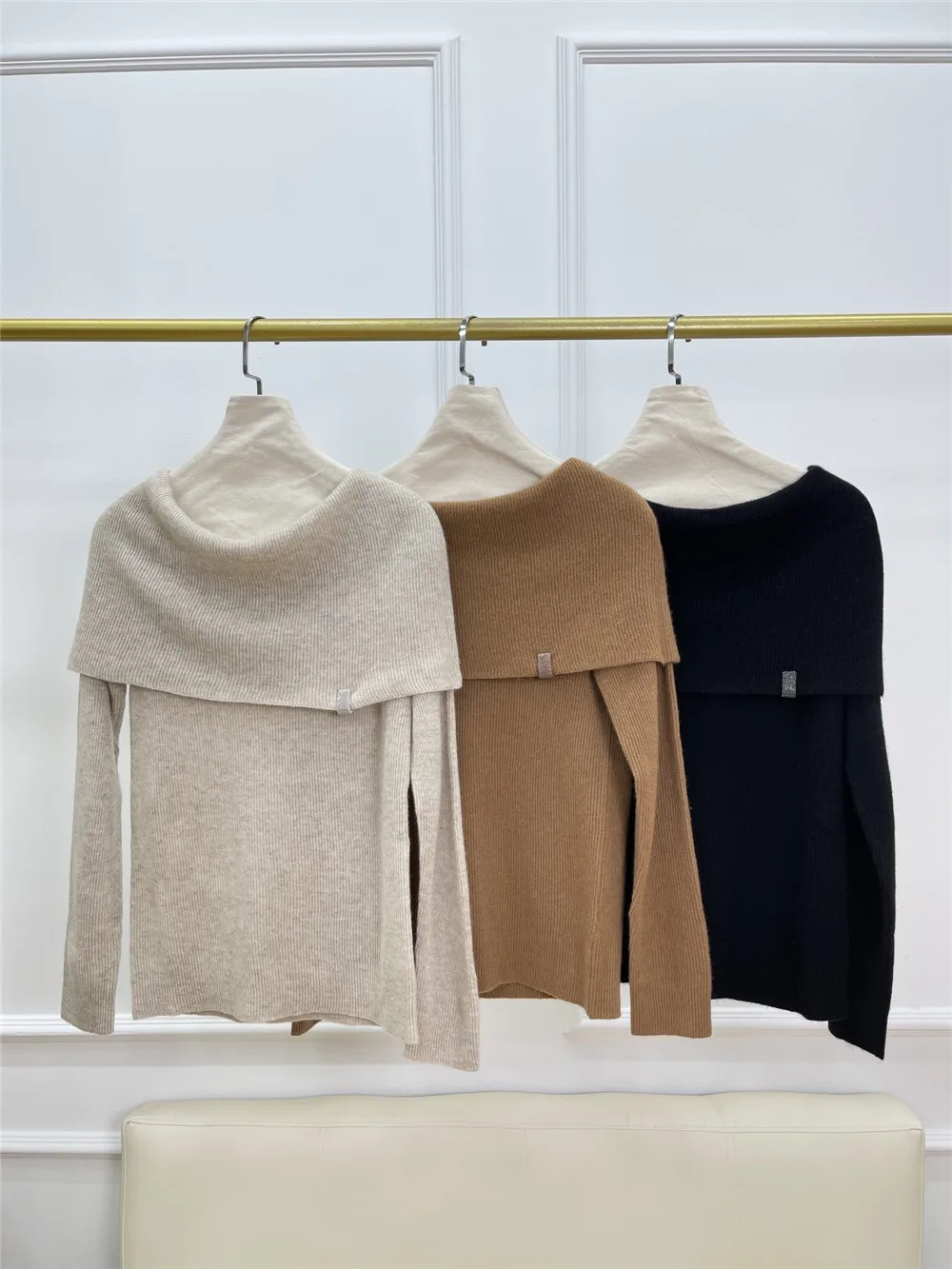 Autumn Winter Off-Shoulder Cashmere Sweater For Women Beaded Slash Neck Knitted Pullover Bottoming Shirt