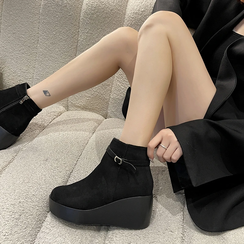 Ladies Shoes 2023 Fashion Side Zipper Women\'s Boots Winter Round Toe Solid Short Barrel Platform Wedge Large Size Fashion Boots