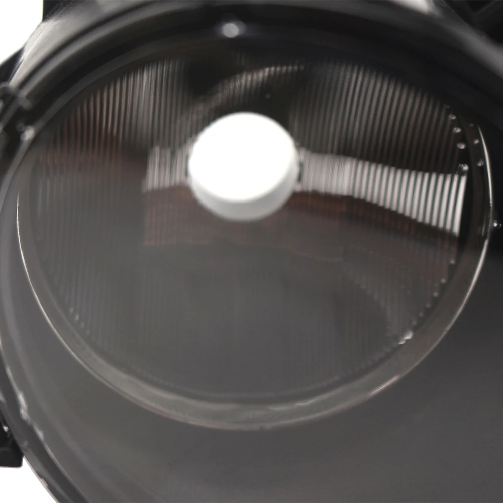 Black RH Fog Light Cover OEM 1710525 93357464 Install On Front Bumper Bulb Not Included For Vauxhall Zafira B 2008-11