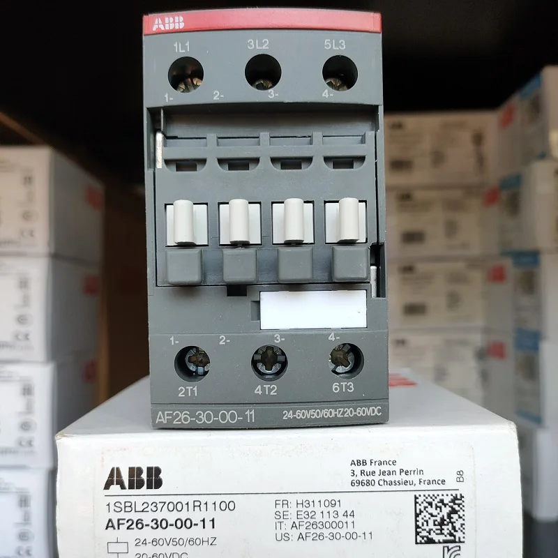 

ABB 3-ploe contactors AF series AC/DC 50HZ/60HZ DC 24V~500V 26A 11kw AF26-30-00