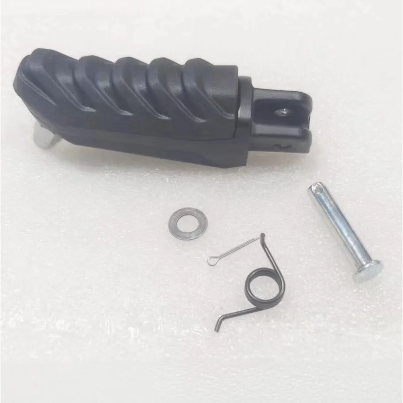 Motorcycle Front Rear Left Right Foot Peg Footrest Assembly For  QJMOTOR  QJ600‑12B  SRV600V