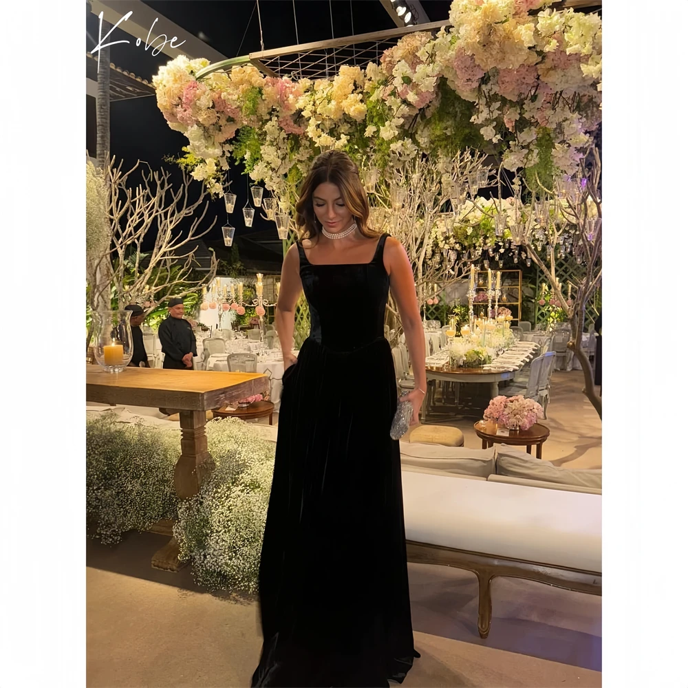 

Kobe Black Square Collar Sleeveless Prom Dresses 2025 Zip Elegant Evening Dresses Simple Floor-Length Customized Party Dresses