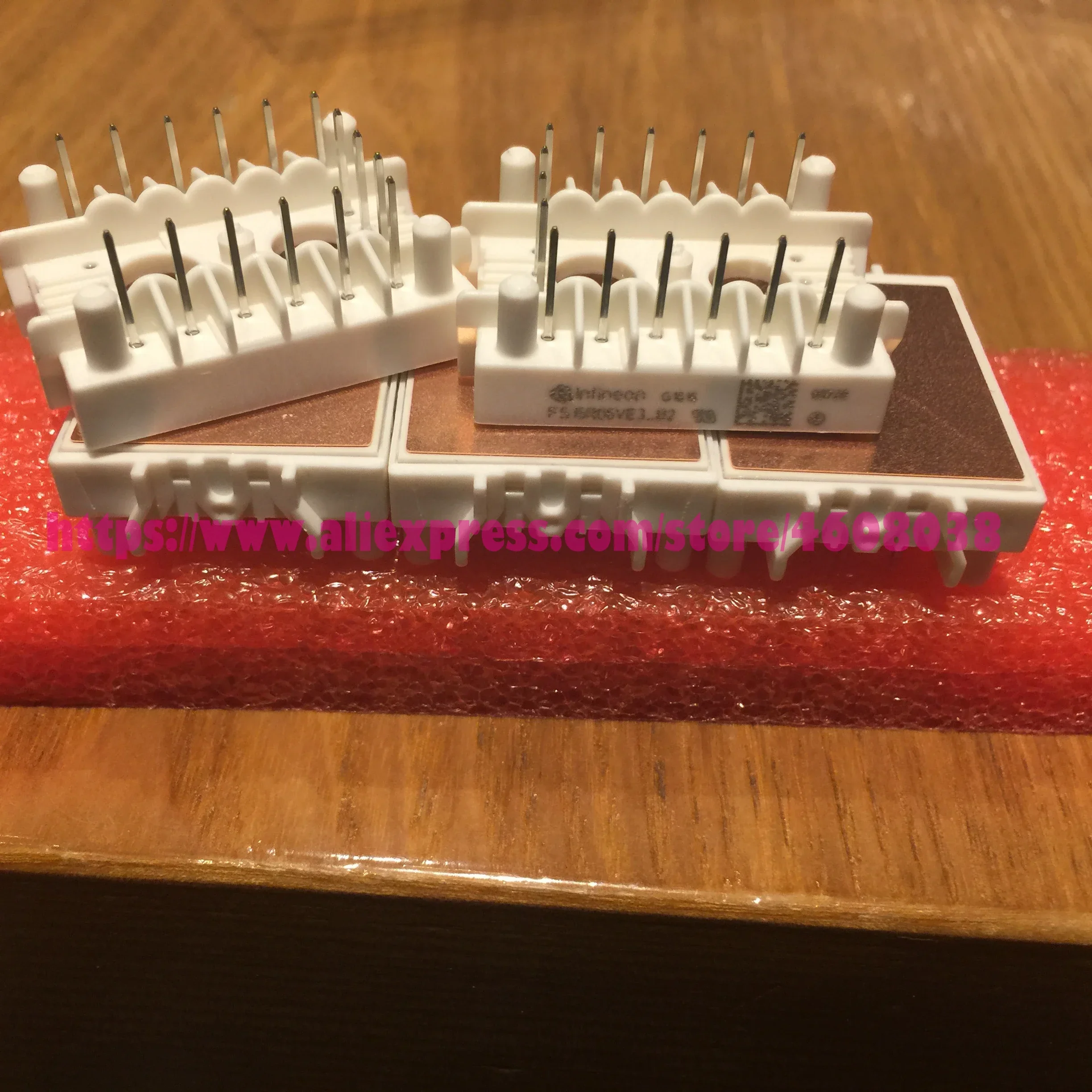 FS15R06VE3-B2 FS15R06VE3_B2 FS15R06VE3 شحن مجاني وحدة جديدة ومبتكرة