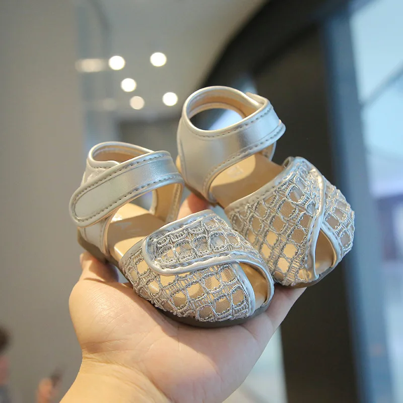 2026 Summer Girl Lolita Dress Sandals Sweet Flower Princess Causal Kids Flat Sandals Woven Hollow-out Soft Children Sandals