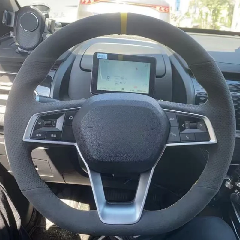 

Custom Hand-stitched Black Suede Leather Car Steering Wheel Cover For BYD Ato 3 Fa Feng Tang F3 E6 Yuan Song plus EV Qin Han S6
