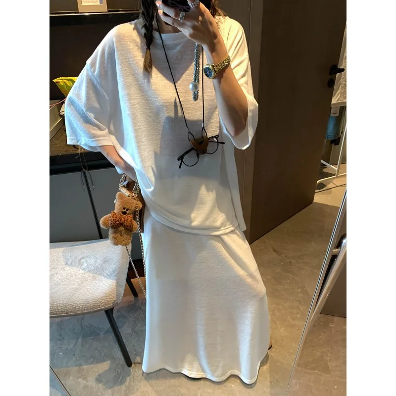 

Ранняя осень 2022, новая льняная смесь, ленивый ветер, футболка с короткими рукавами и юбка, комплект