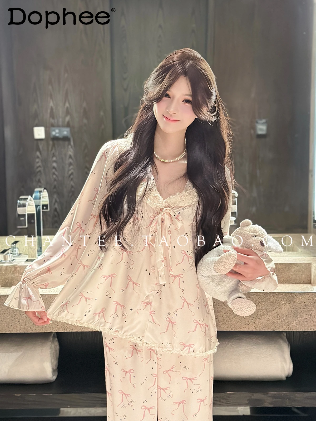 

Sweetheart Girl Ice Silk Long-sleeved Cartoon Printed Pajamas Lapel Bow Casual Comfortable Cool Loungewear Set