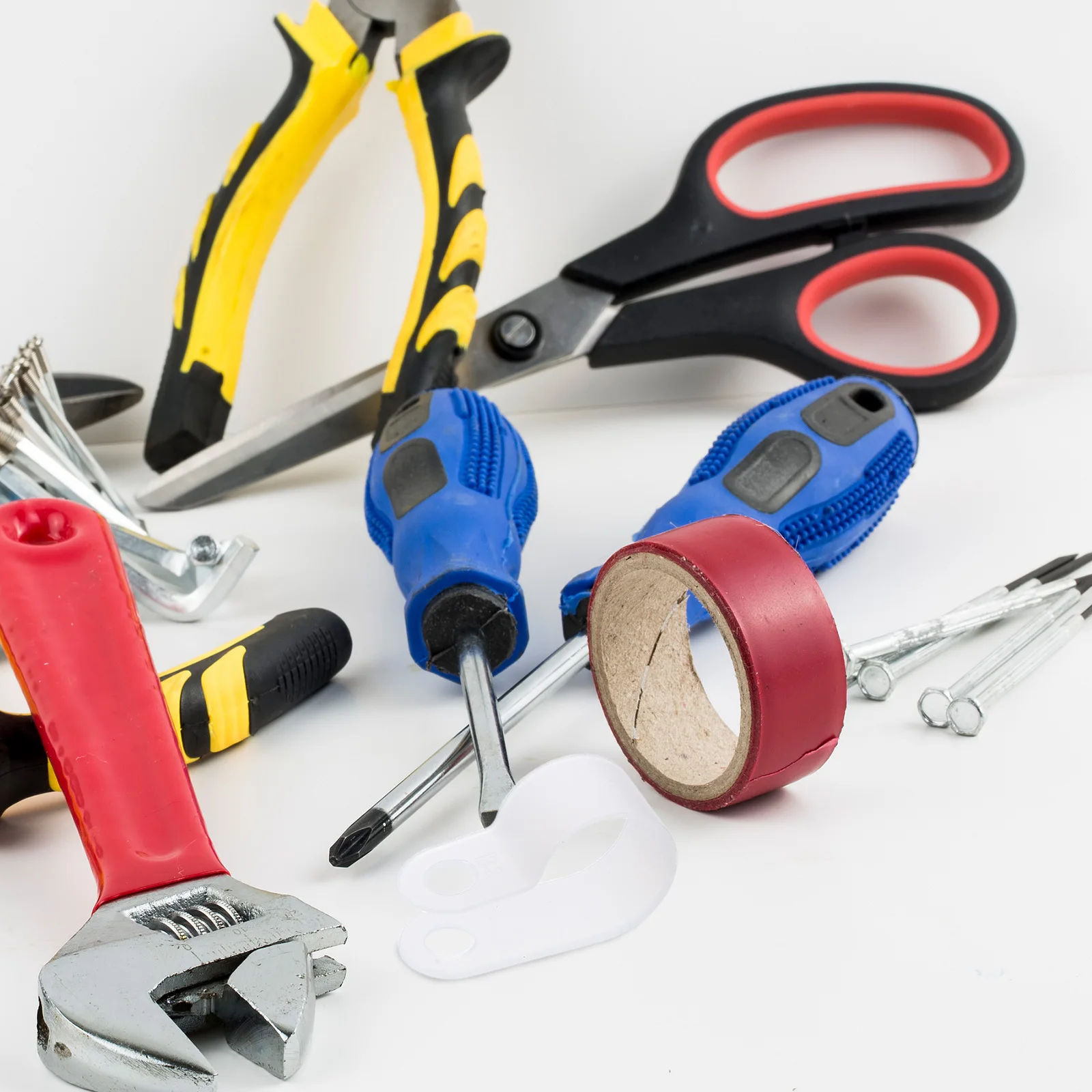 

200pcs 1/2 Inch Rope Light R-Type Cable Management Clips Plastic Wiring Clamp Screw Cord Fastener For Outdoor Indoor String