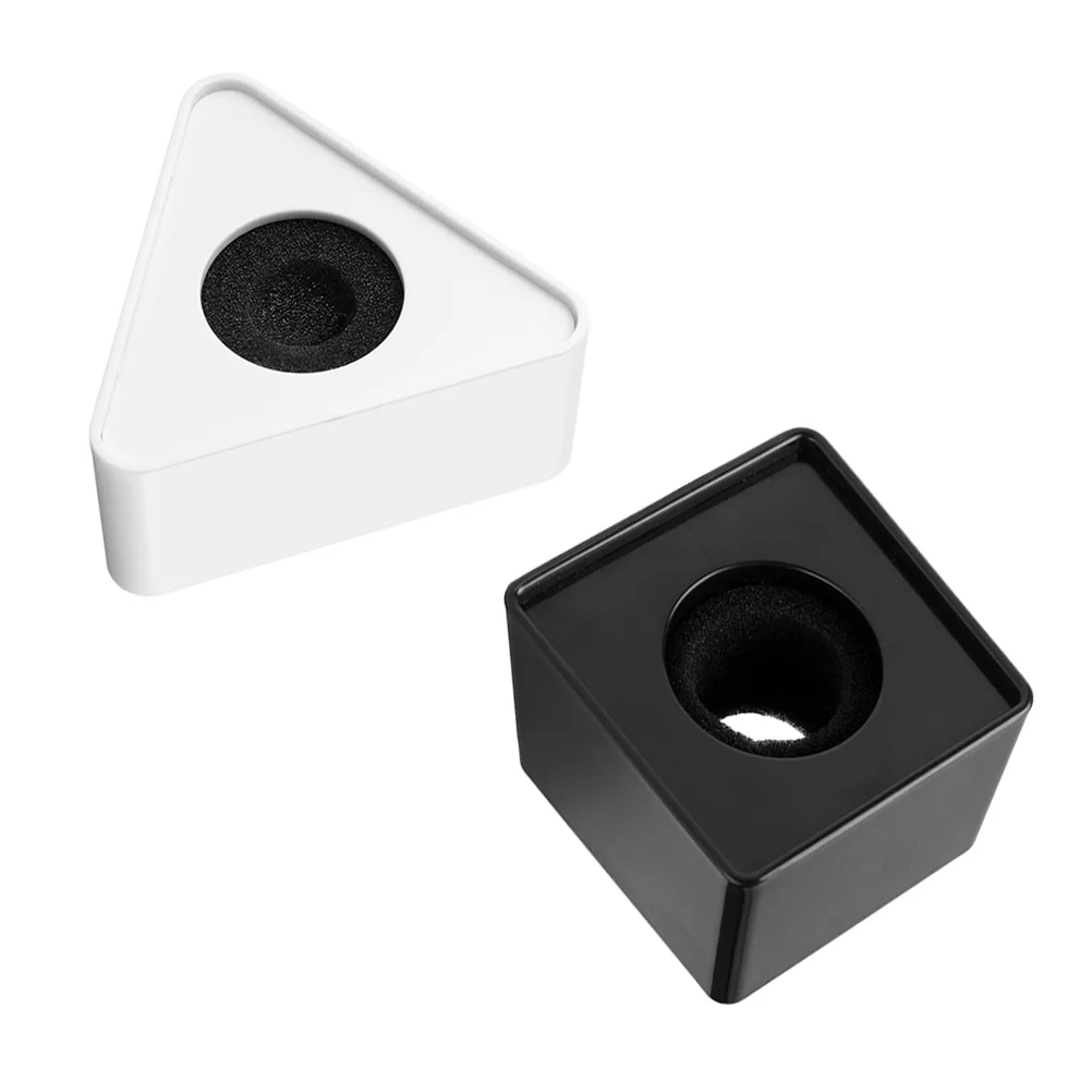 

2Pcs ABS Microphone Logo Flag Station Triangle Square Interview Mic Durable Portable Clip on Cube Shape for Professional