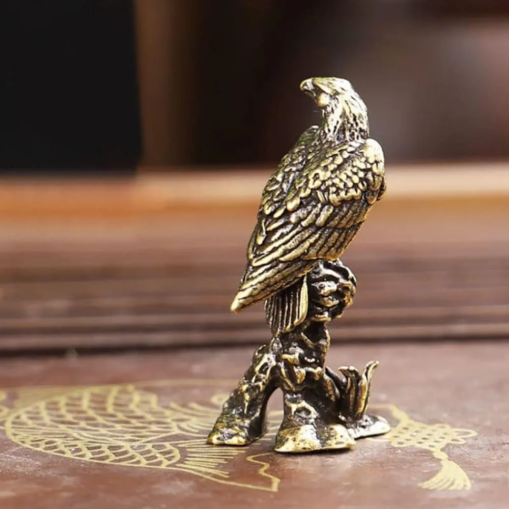 

Brass Eagle Statue Vintage Simulated Animal Statue Pure Copper Home Office Desk Decor Ornament Metal Gift Mini Figurines