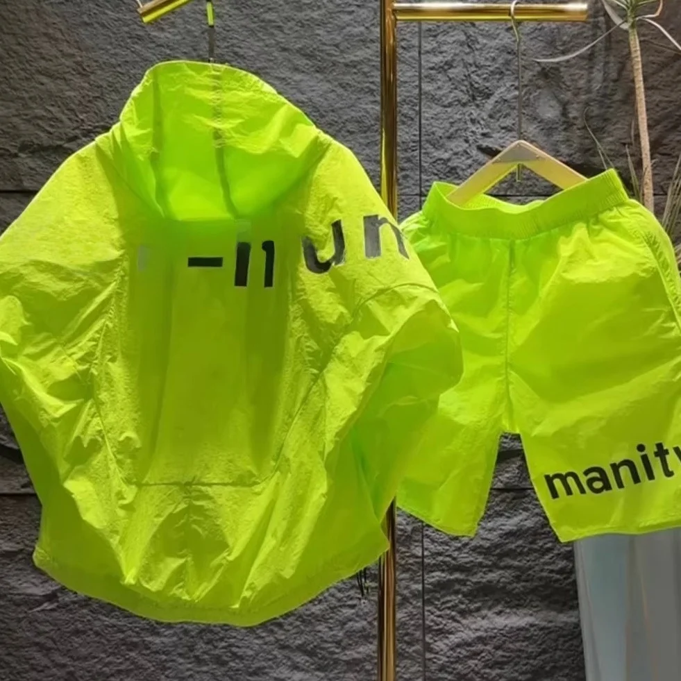 

Summer Casual Loose Zipper Jaet orts Set for Men And Women Comfortable Breathable Lightweight Faionable Two-Piece Suit