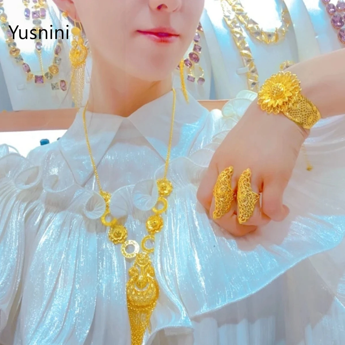 New French Dubai High end 24K Gold Plated Necklace Earrings Rings Bracelets Exquisite Wedding Party Jewelry Set for Lovers 888