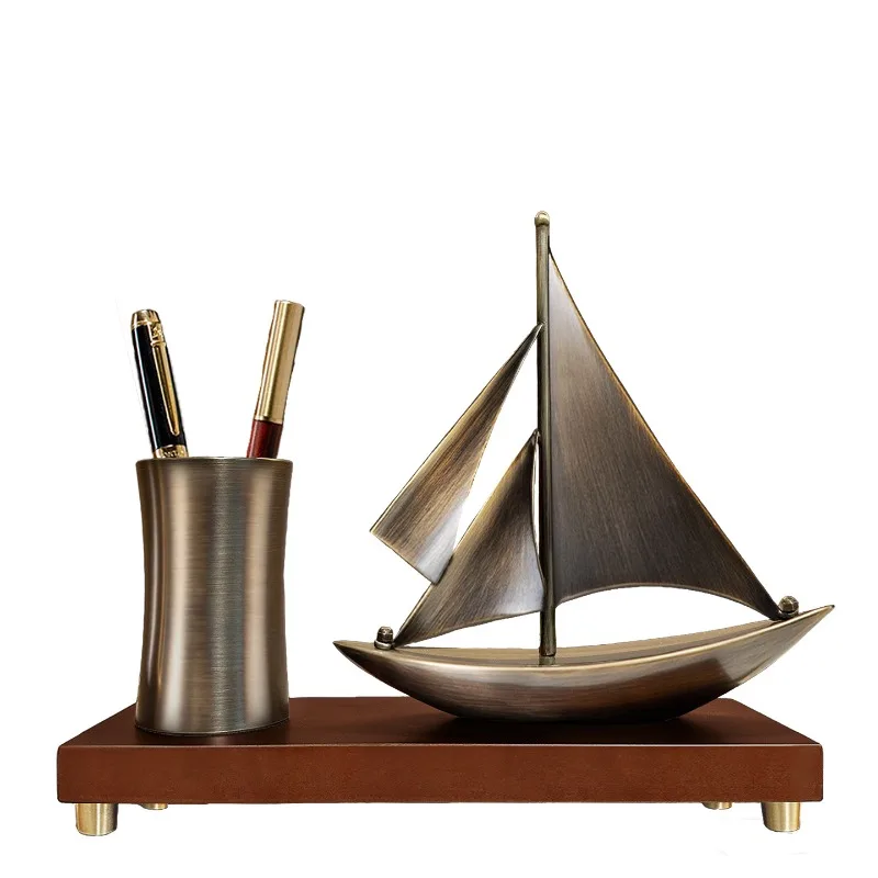 Decorative desktop prosperous business leaders attract wealth, high-end cabinet ornaments