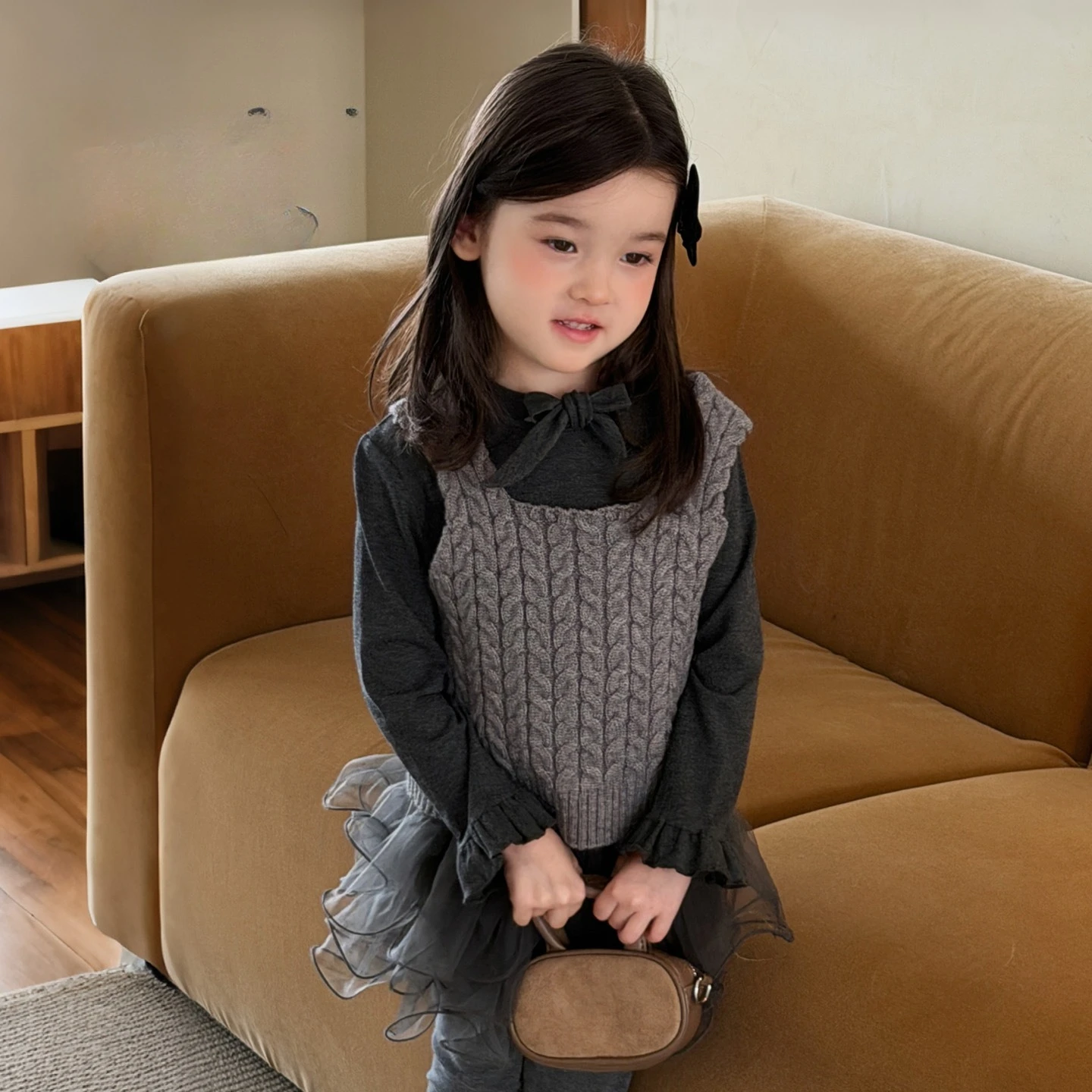 Long Sleeve Girl Autumn New Model Korean Version Fashion Fried Dough Twists Knitted Vest Is Versatile Trendy Fashion