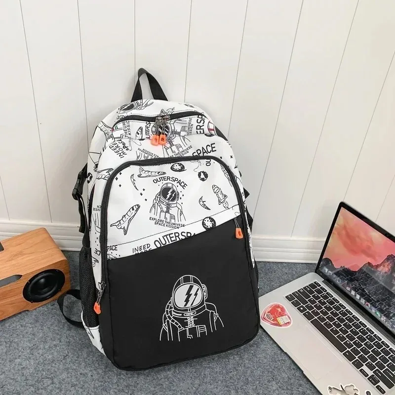 Printing Backpacks Large Capacity Ladies Bags on Sale 2025 High Quality Zipper Commuting Contrasting Colors Casual Backpacks